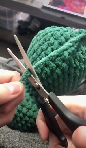 Let’s make a watermelon dinosaur