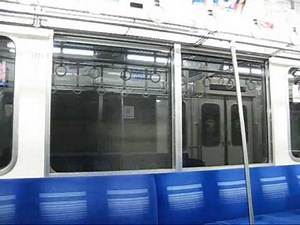地下鉄有楽町新線（副都心線）千川駅の通過シーン（車窓）