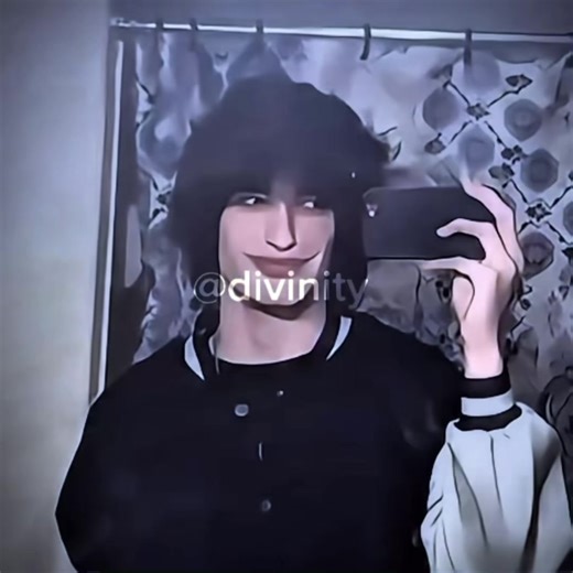 Join Our Server for Clips of Ehren!