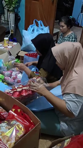 anisuryani (@anisuryani0251)’s videos with Happy Aja - Rosalina Musa