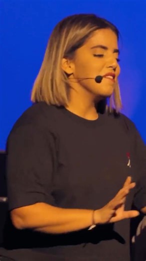 INÈS REG CHOQUÉ DE CETTE FEMME QUI A FAIT DE LA CHIRURGIE | Inès Reg Team