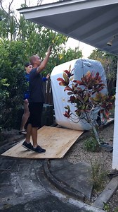 Did you know Freeflow Spas weigh about as much as a large couch? 🤯⁠ ⁠ Perfect for renters and/or those who move around a lot - take it wherever you go - across the country, to the other side of town, or just a new spot in your backyard. | Freeflow Spas