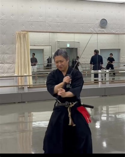 袈裟外 Kesa-Hazushi using Nodachi(Ōdachi) | 古武術 天心流