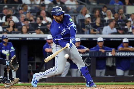 Anthony Santander out 5-6 months as Blue Jays face deluge of injuries to start spring training