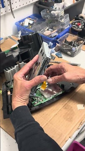 How to Remove the PCB from Any Bose Wave® Music System #bose #sound