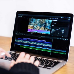 10 Mejores aplicaciones para editar vídeos 2023 - The Color Blog