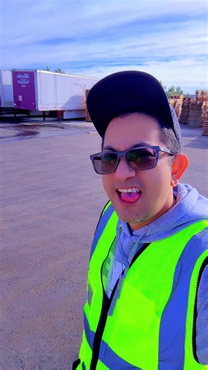 Carlos 🌘🚵🏻‍♂️🛵 (@carlos.julio.cast57)’s videos with sonido original - Aldo Lequerica Roble