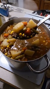 This pot smells like pure comfort 😍🍲Hearty, homemade, and full of flavor — just like grandma used to make.Full recipe in the comments 👇 | Soul Food Recipes