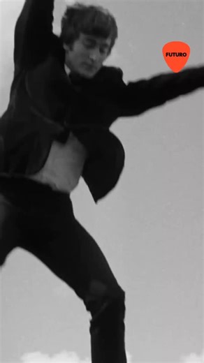 El viernes 21 de noviembre se relanza en formato remaster izado “The Beatles Anthology”, con un volumen 4 como adicional de material extra y remezclas 2025 de Free As A Bird y Real Love. Además, el documental original de la Antología de los Beatles entrará en streaming por Disney con sus tres primeros capítulos el miércoles 26 de noviembre, sumando un noveno episodio centrado en la realización del proyecto. Revisa todos los detalles en Futuro.cl | Radio Futuro