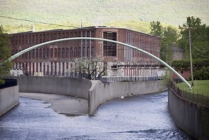 MASS MoCA Finds 'Light And Air' In New Building