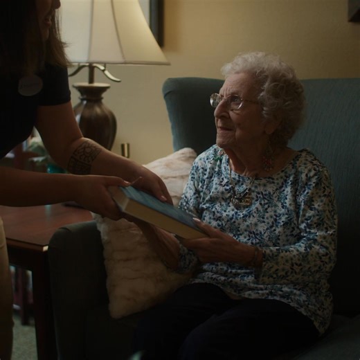 Redefine your independence at Brookdale Assisted Living. We take care of the basics so you can focus on living your best life. Learn more about touring options today! | Brookdale Senior Living