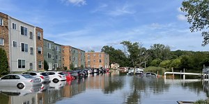 Residents frustrated with major flooding in East Lansing apartment complex