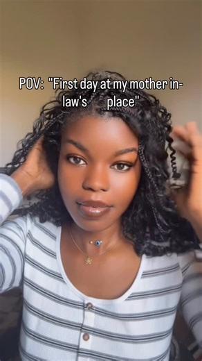 ARTIST|POTRAITS|PRINTING 🇹🇿 on Instagram: "Dear Valued Customers Tunakuletea huduma bora na za kisasa kwa mahitaji yako ya ubunifu na branding: 🪡 Embroidery (Kudarizi) – Tshirts & nguo zote 💳 Business Cards Printing 🏷️ Sticker Cutting – aina zote 🚘 Branding – magari & offices 🎨 Logo Design (Graphic Design) 👕 Tshirt Printing – aina zote 🖌️ Screen Printing 🔥 Transfer/OBM Printing – Tshirts za misiba & matukio mbalimbali ✨ Customization ya Tshirts 🛍️ Mifuko Printing – aina zote 📞 Tupigi