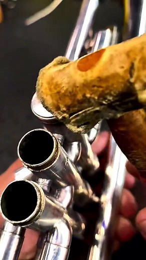 Removing stuck valve cap | The Instrument Doc,Kenya