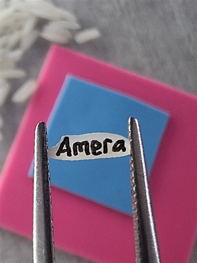 Writing Names on Rice: The Art of Miniature Calligraphy