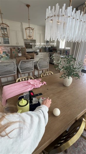 Clean with Me: A 20-Minute Timer Challenge