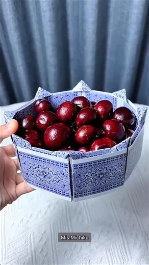 Diy paper Look 🃏 Basket Craft #diy #papercraft #origami #ytshorts #trend #shorts #heenacraft_and_art