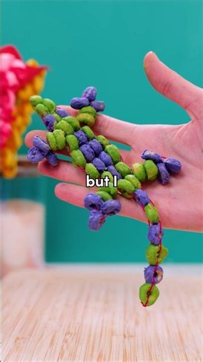 Making a Lizard out of Cereal?! 🦎