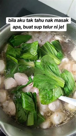 menu diet hari ini buat sup telur sedap makan panas-panas #suptelur