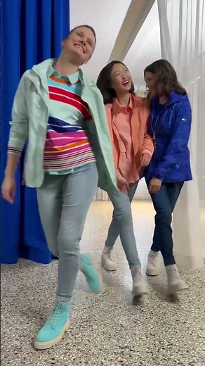 QVC Kollektionsshooting mit Dawid Tomaszewski #qvc #shortsyoutube #fashion #designer #qvcdeutschland