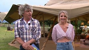 Helen Skelton shows off midriff as she wears crop top