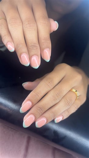 Availability this week! DM to book 💌#gelxnails #apres #suriname🇸🇷 #nails #biab #nailtech