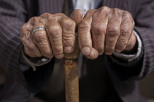 Cumuler pension de retraite et pension d'invalidité