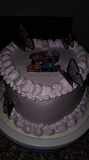 Lilo & Stitch ✨ Don’t forget to follow my instagram @ Prettybakesbymay to place an order. I am a beginner baker, just tryna get exposure 🥰🙏 #liloandstich #cake #beginnerbaker