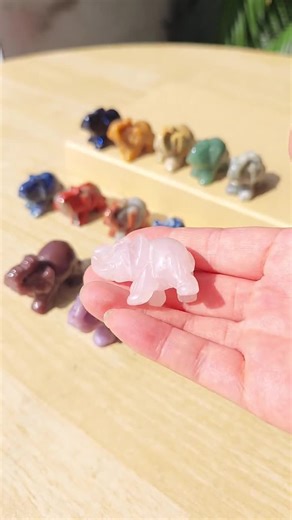 2 Sizes Gemstone Elephant Figurines – Hand Carved Gemstone Decor, Pet Memorial, Lapis, Amethyst, Tiger’s Eye, Rose Quartz - Etsy