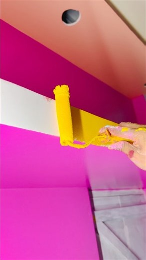 Wall painting yellow colour fast cort #🏡#highlights #trending