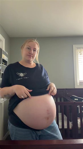 30 (no so flirty) but thriving! Grateful for every week these babies continue to grow and thrive. A triplet pregnancy is no joke and we’ve been so fortunate to get to this point without any significant complications. Less than 3 weeks until the tiny trio is here 🩵🩵🩵 #triplets #tripletpregnancy #30weekspregnant #30flirtyandthriving #thirdtrimester