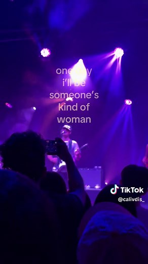 Mac DeMarco Concert Highlights: My Kind of Woman