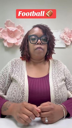 Let’s learn with taylormadevp.org! Today’s sign: FOOTBALL 🏈 ➖T➖A➖Y➖L➖O➖R➖M➖A➖D➖E➖ Bringing language, culture, and creativity to the stage and beyond. #StagePlays #Theatre #StagePlay #Broadway #TaylorMadeVP #SponsorTheArts #SupportInclusion #YouthEmpowerment #DeafCultureMatters #viral | TaylorMade Visual Productions