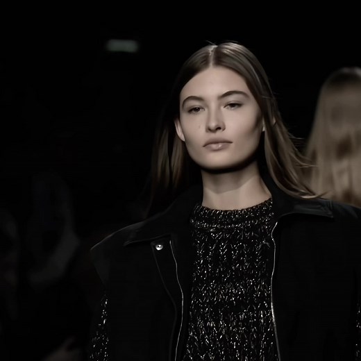 Grace Elizabeth Catwalk: Fashion Runway Walk