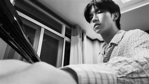 😈 | i thought i saw your face piano