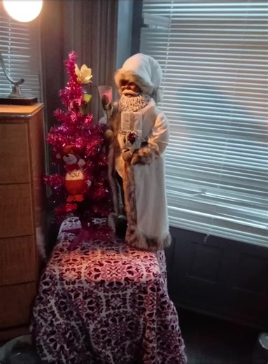 Christmas Room Decor Ideas to Brighten Your Space