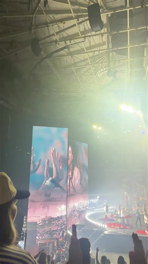 Brandon Lake Concert 🤩🤩🤩 #foryoupage #foryou #fyp #brandonlake #worshipmusic