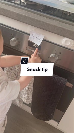 We call it the ‘ice cream timer’ #parentingtips #SuperShow #FilmTeyvatIslands #mumtok #mumtips #parentinghacks #mumhacks #toddlerlife #snacks