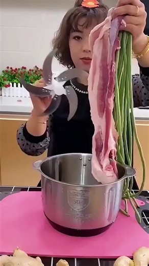 Meat Grinder for home use #MeatGrinder #Grinder #flourmachine #vegetablemachine #绞肉机 #面粉机 #绞菜机 #好物分享 #分享好物 #好物推荐 #推荐好物 #热门推荐 #上热门 #Tiktokshop #Tiktok