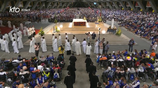 🔴Suivez la messe de la solennité de l'#Assomption à #Lourdes, en direct de la basilique Saint-Pie X. 👉En direct sur KTO et https://youtube.com/live/elH2yjA9yCQ?feature=share Sanctuaire Notre-Dame de Lourdes | KTO Télévision Catholique