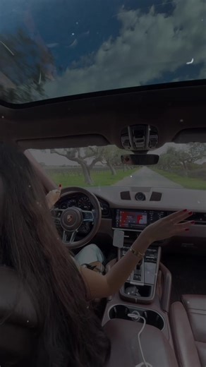 iconica.queen (@iconica.queen)’s videos with sonido original - Estrellita_ortiz0641