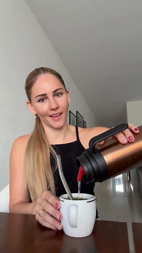 24K views · 57K reactions | culture shock di #Indonesia hahah | tiphaine_pln | Facebook