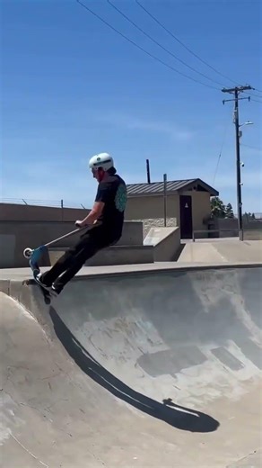 R.I.P 3 doors down singer.