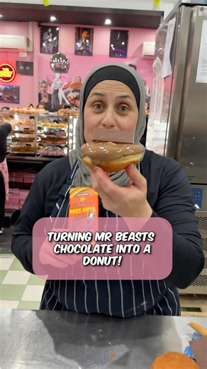 81K views · 286 reactions | ➡️ From Mr. Beast’s chocolate to our beastly good donut! #MrBeast #DonutTransformation #ChocolateLovers #youtuber #donuts #sweets #desserts | L.A Donuts | Facebook