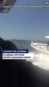 RUNAWAY BOAT: Sarasota first responders say it took multiple attempts to slow an unmanned boat down, first trying to turn off its motor with towlines before using a plasma towline to slow it down. This reduction in speed allowed an officer to safely maneuver alongside the vessel, providing another officer the ability to board the boat and bring it to a stop. READ MORE: bit.ly/42JdTtf | FOX 13 News - Tampa Bay