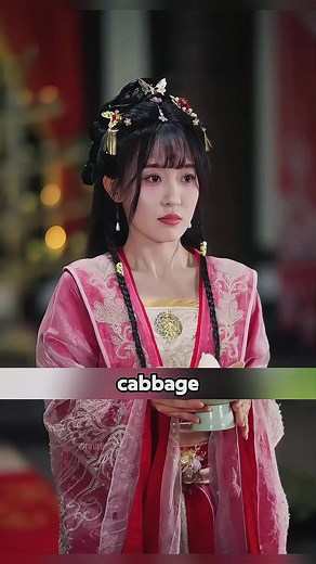 Triple Champion Chef Gets 7 Days to Livestream Her Way Out—Cabbage Dish Leaves Royals Speechless! Name: 厨妃驾到，娘娘靠直播惊艳后宫 #ImperialChef #CookingQueen #LivestreamQueen #PalaceDrama | Quick Drama Digest
