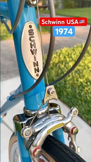 Restored 70’s Schwinn 10 Speed Vintage 👍 #schwinnbikes #automobile #bicycle #bikelife #roadbike#seo