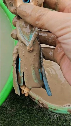 Mud to Magic! Elsa Turns Into Olaf #frozenmagic #kidsvideos #toys