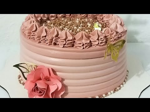 Bolo simples e delicado na cor rosa seco | aprenda efeito com bico 1M