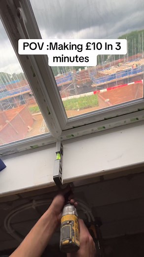 865K views · 3K reactions | #construction #bricklaying #apprentice #carpentry | Mitchthechippi | Facebook